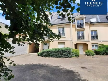 parking/box 10 m² rambouillet