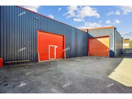 location local d'activités st michel sur orge 601 m²