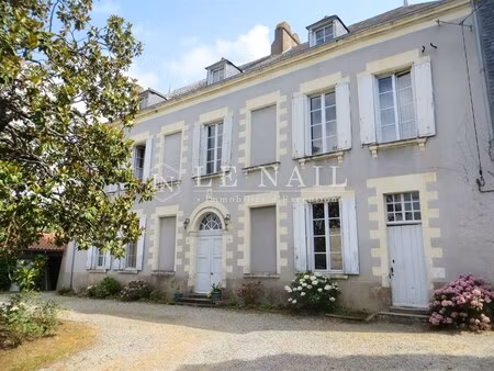 maison de luxe à vendre à la chapelle-heulin