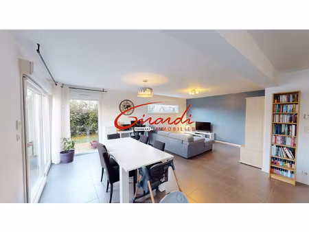 maison en copropriété  110m2  3 chambres  jardin privatif  d