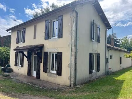 vente immeuble 200 m² saint-justin (40240)