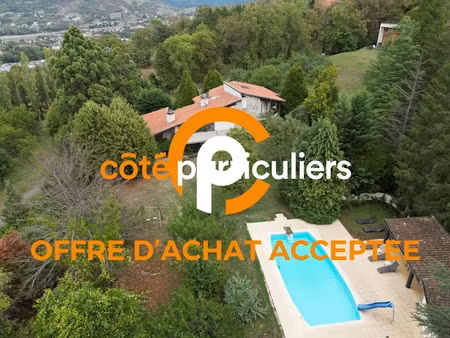 vente maison 14 pièces 444 m² à le puy-en-velay (43000)  720 000 €