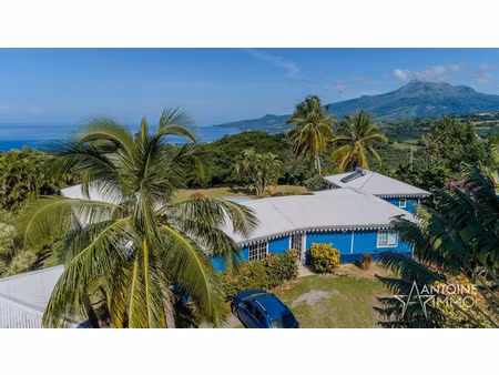 vente villa 8 pièces 178 m² à le carbet (97221)  890 000 €