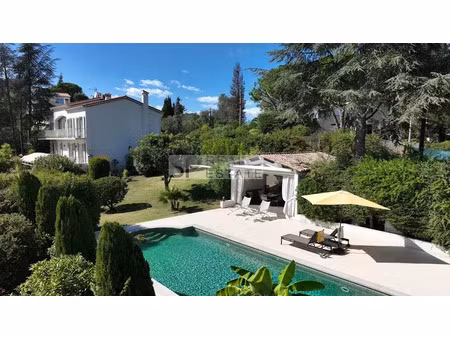 vente maison 8 pièces 280 m² à la roquette-sur-siagne (06550)  1 980 000 €