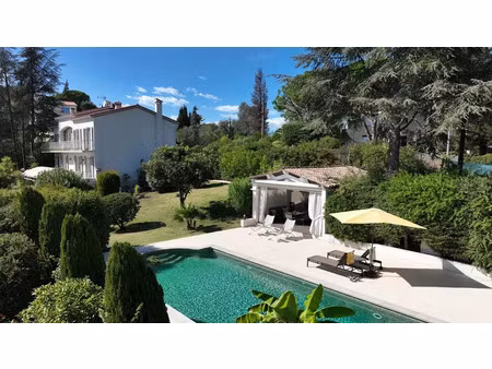 vente maison 8 pièces 280 m² à la roquette-sur-siagne (06550)  1 980 000 €