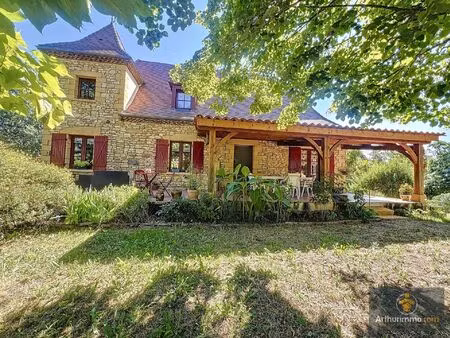 vente maison 5 pièces 140 m2 à sainte-foy-de-belvès