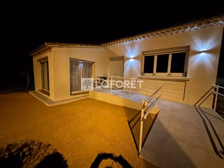 bureau t1 la fare-les-oliviers à louer