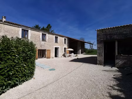 maison à vendre à dampierre-sur-boutonne (17470) - charente-maritime