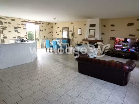 charmante maison de caractère avec vue sur la campagne à creva