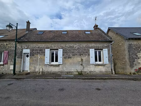 maison ancienne avec terrain