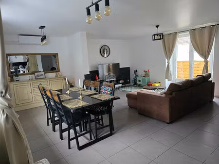 proche crepy-en-valois et accès direct rn2