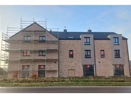 hélécine résidence basile 49 commerce 1