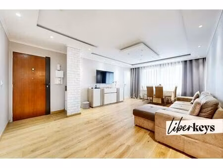 t4 de 79 m² : lumineux avec vue panoramique sur lyon - quartier calme et verdoyant à...