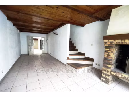 vente maison 5 pièces 128 m² à le grau-du-roi (30240)  365 000 €