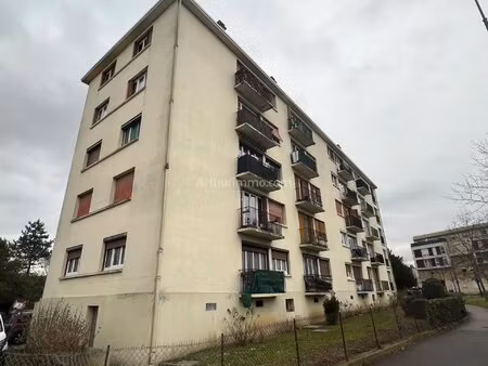 box de 14 m² à chelles – proche gare