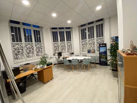 local professionnel à louer roubaix 5 pièce(s) 114m2 1 100€/mois ht/hc
