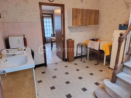 vente maison 6 pièces 78 m² à bagnoles de l'orne normandie (61140)  27 000 €