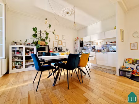 appartement de type 3 / 4  vue imprenable sur la loire  4400