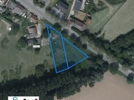 superbe terrain de +/- 25 ares offrant de nombreuses poss...