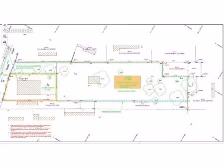 terrain plat de 2200m2