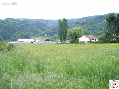 terrain 716 m² boucieu le roi
