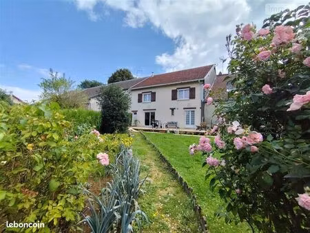 maison 7 pièces 170 m²