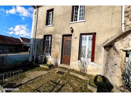 maison 4 pièces 80 m²