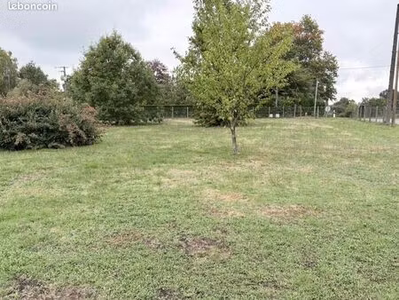 terrain avec cu rilhac-rancon 52000