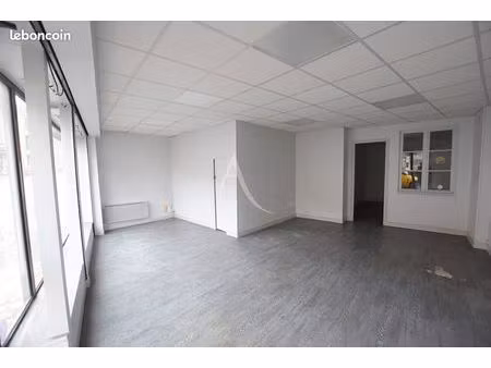 local commercial 53 m² magny en vexin