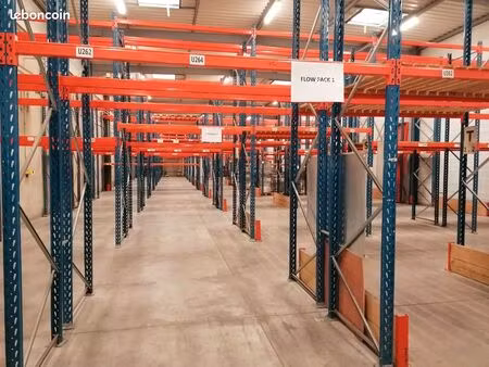 local d'activité 900m2