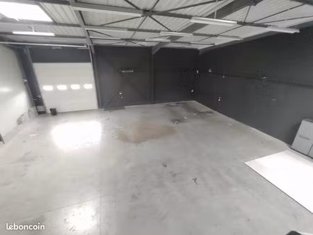 local d'activite 375 m² vaulx milieu