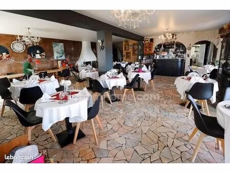 local commercial 345 m²