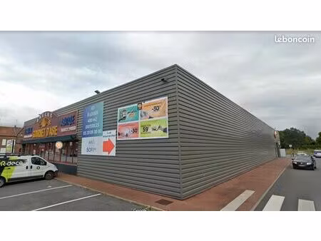 local commercial 394 m²