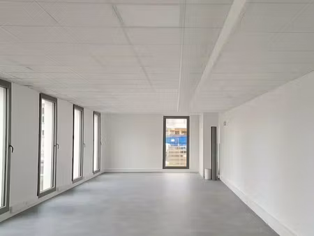 local d'activite a louer