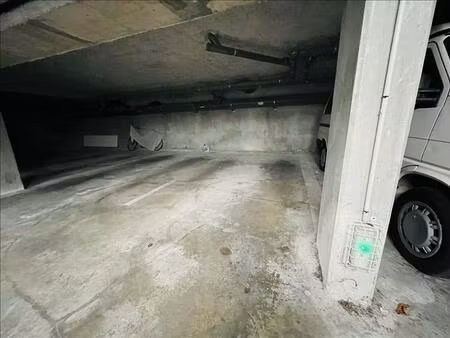 vente garage bordeaux (33200)