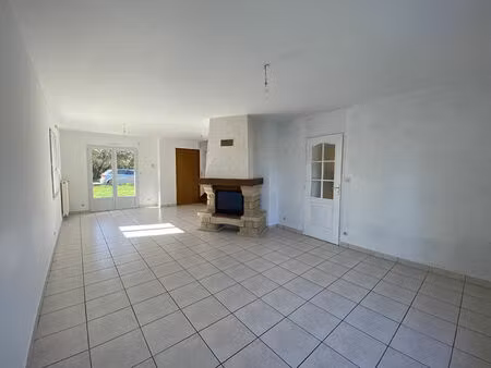 la chapelle sur edre maison t5 a louer