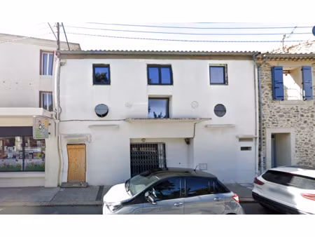 a vendre immeuble de rapport avec local commercial