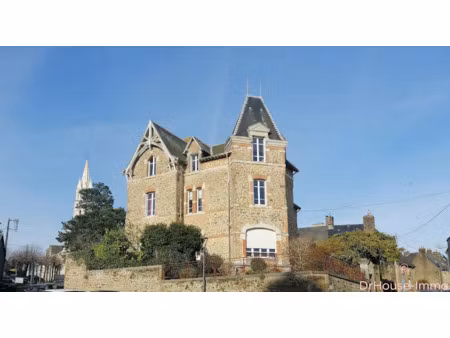 vente maison 11 pièces 249 m² à gorron (53120)  330 880 €