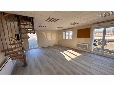local professionnel à vendre dambenois 4 pièce(s) 85m2 212 000€