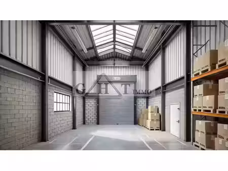 entrepot/bureaux 450m² a louer noisy-le-grand