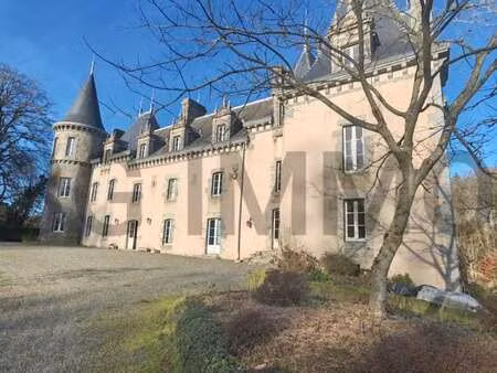 vente maison à saint-vran (22230) : à vendre / 510m² saint-vran