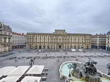 vente appartement 2 pièces 49 m² à lyon 1er (69001)  369 000 €