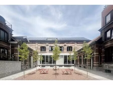 bureaux rénovés à vendre