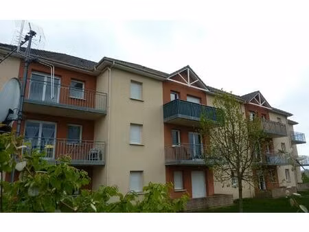 appartement saint-just-en-chaussée 48.99 m² t-2 à vendre  97 000 €