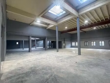 a louer : espace de stockage spacieux à grimbergen