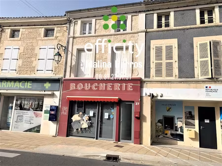 vente locaux professionnels 70 m² à aigre (16140)  39 000 €