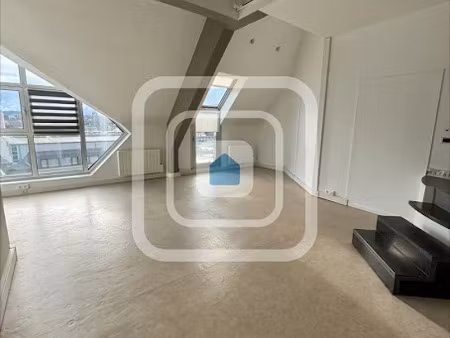 vente locaux professionnels 109 m² à epernay (51200)  181 900 €