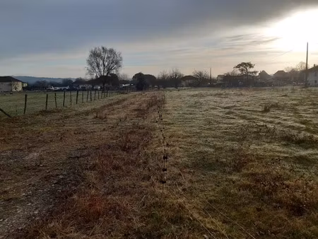 vente terrain 780 m² à blaye (33390)  41 500 €