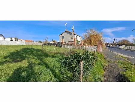 vente terrain 113 m² à la plaine (49360)  27 000 €