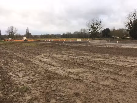 vente terrain 573 m² à neuille (49680)  33 866 €